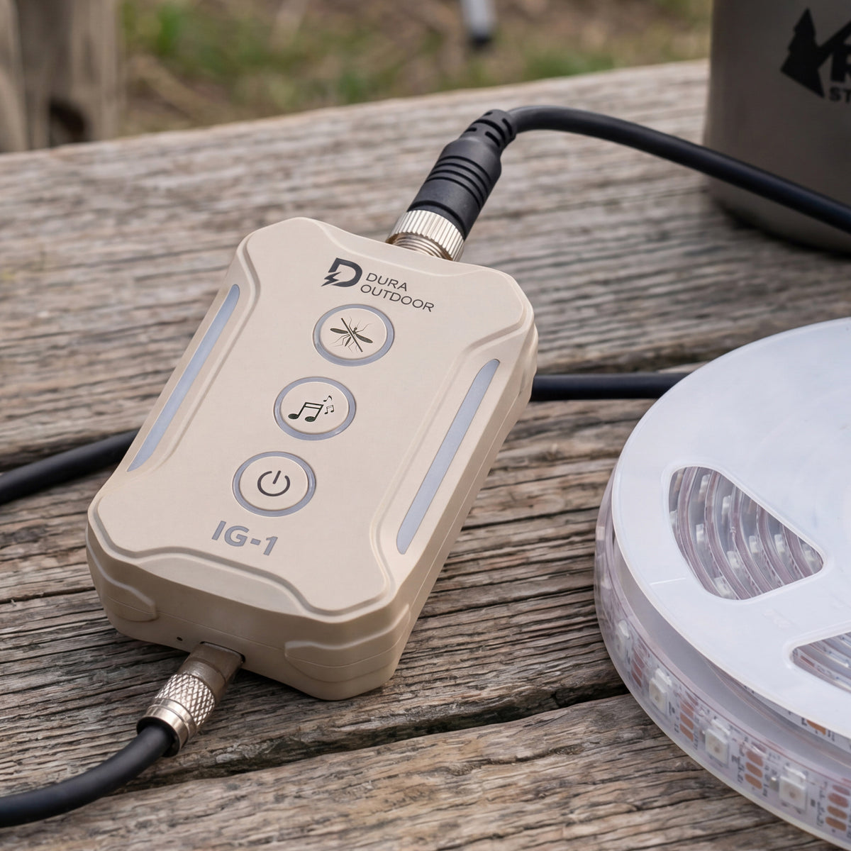 DURA IG-1 10ft App-Free Bug-Repellent Light Strip